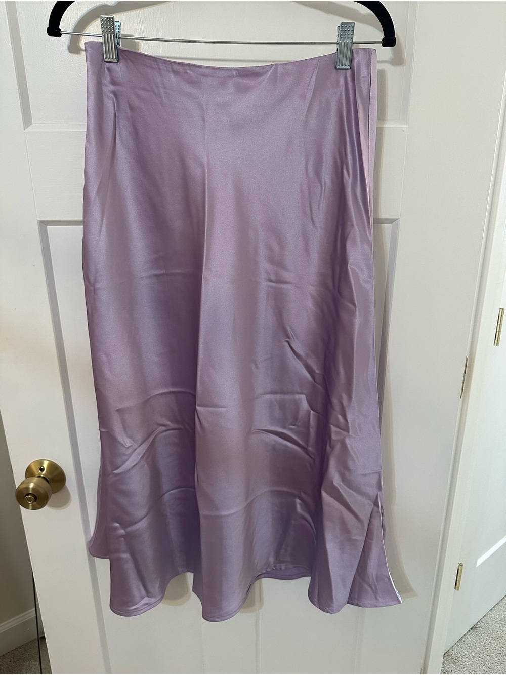 Lilac Satin A-Line Midi Skirt - Picture 2 of 3